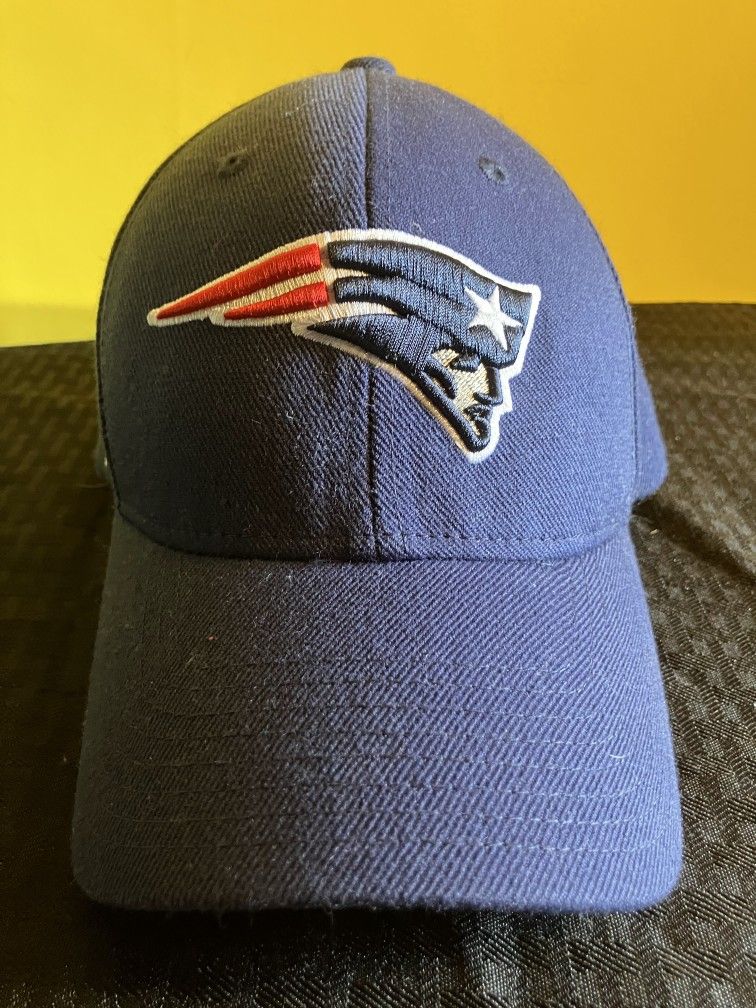 Patriots NFL Authentic Sideline Baseball Cap by Reebok Adjustable Strap