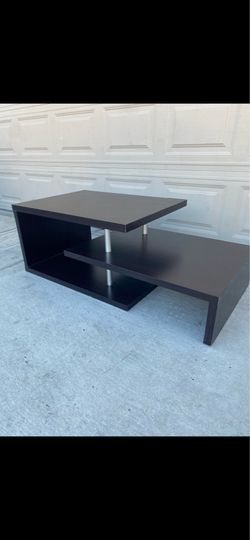 Coffee table good condition
