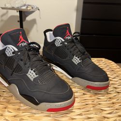 AIR JORDAN 4 ‘BRED’ 9.5M