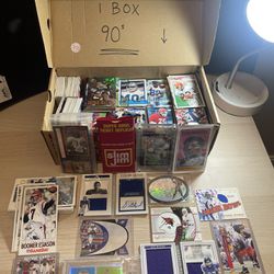 NFL Cards, Autogrpahs, Graded and so much more to list - moving on