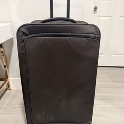 BEIS Soft-Sided Collapsible Check-In Roller