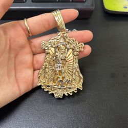 San Lazaro Gold Pendant 