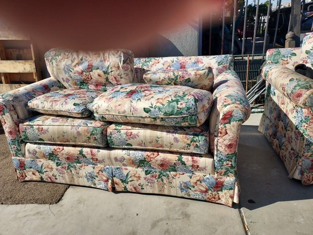 Couch & Loveseat