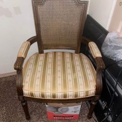 Vintage Chair 