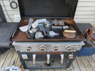 Blackstone griddle with 3 drawer air fryer