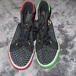 Super Mario Bros Youth Sneakers High Top, Unisex, Size 3, Mario Luigi