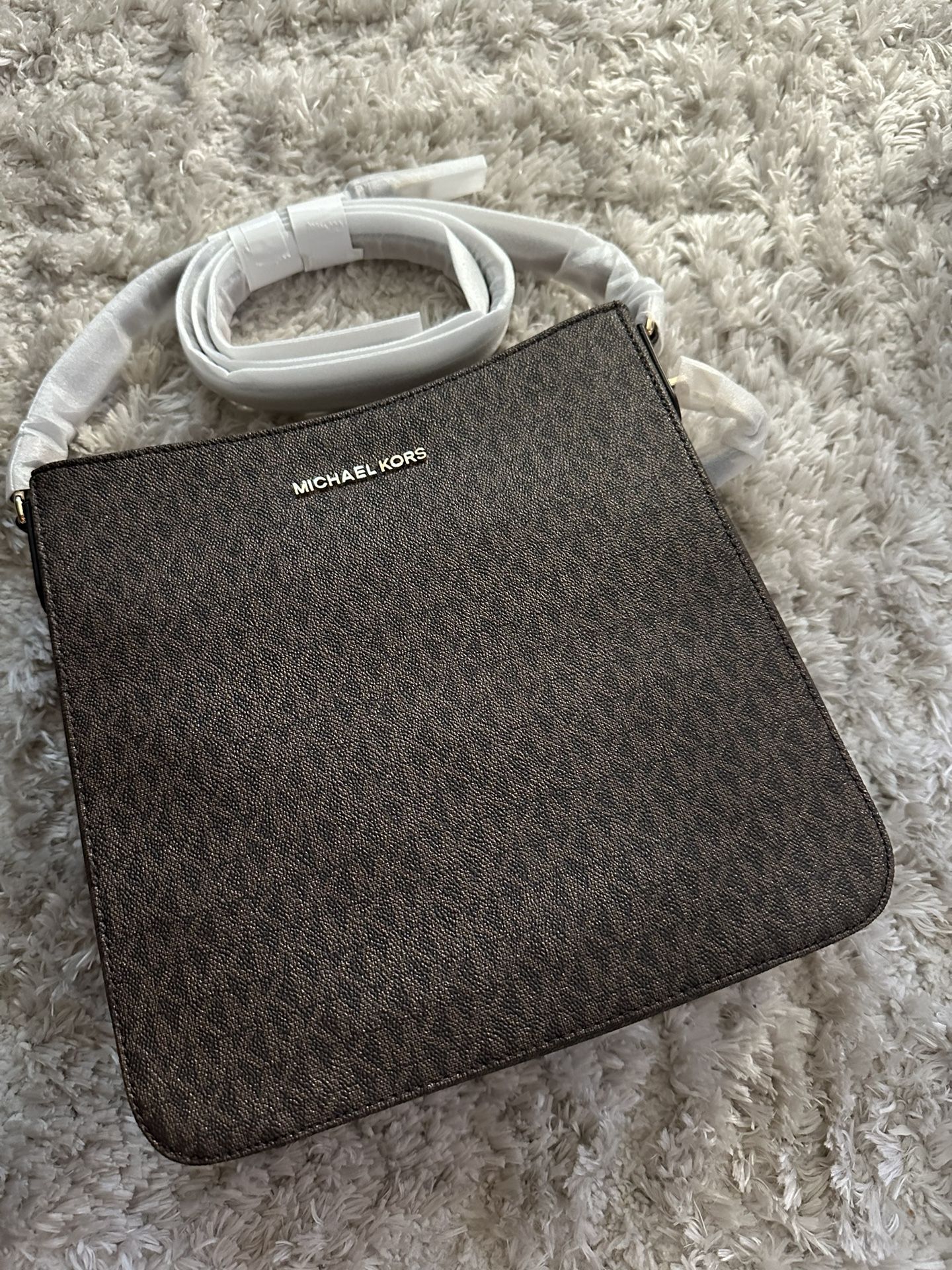 Michael Kors Crossbody Bag