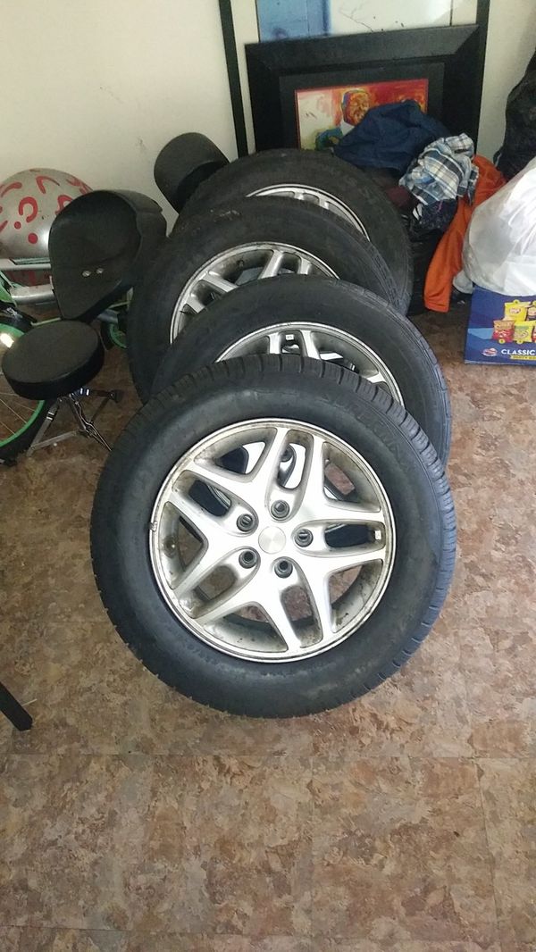 Dodge Grand caravan tires and rims for Sale in Las Vegas, NV OfferUp