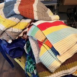 20+ Crochet Afghan Blankets Large And Small