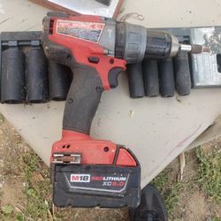 Milwaukee Tools