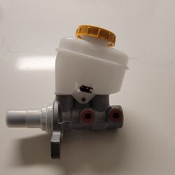 Subaru Outback 2013 Master Cyclinder 