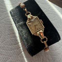 Hamilton vintage 14k gold watch  w/cameo bracelet
