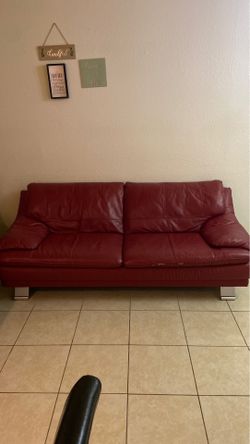 Couch love seat