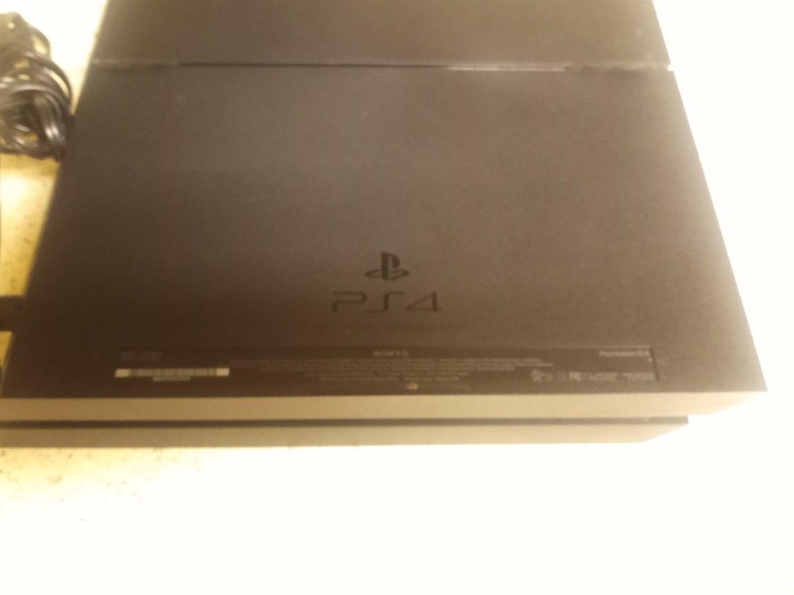 ps 4