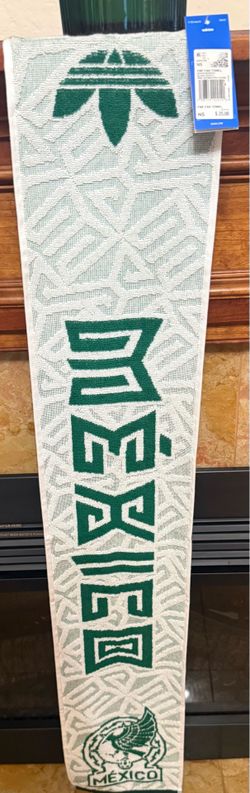 Adidas Mexico scarf