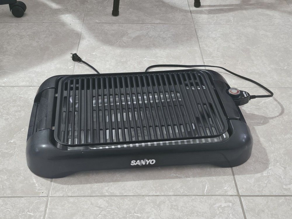 Sanyo Electric Grill 