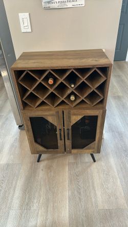 Wine Cabinet 