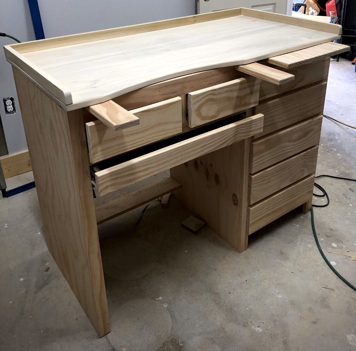 Mesa para joyero custom ala medida del cliente