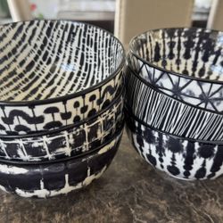 6 Bowls Perfect For Cereal, Soups Or What Ever You Want 