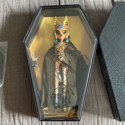 Mattel Creations Monster High Haunt Couture Midnight Runway Cleo De Nile Doll Mattel Creations 