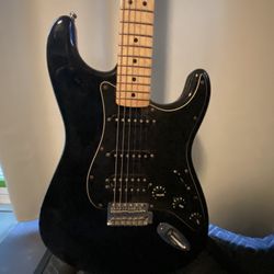 2013 Fender HSS Stratocaster MIM