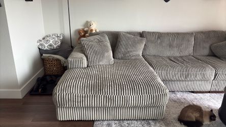 Fluff couch