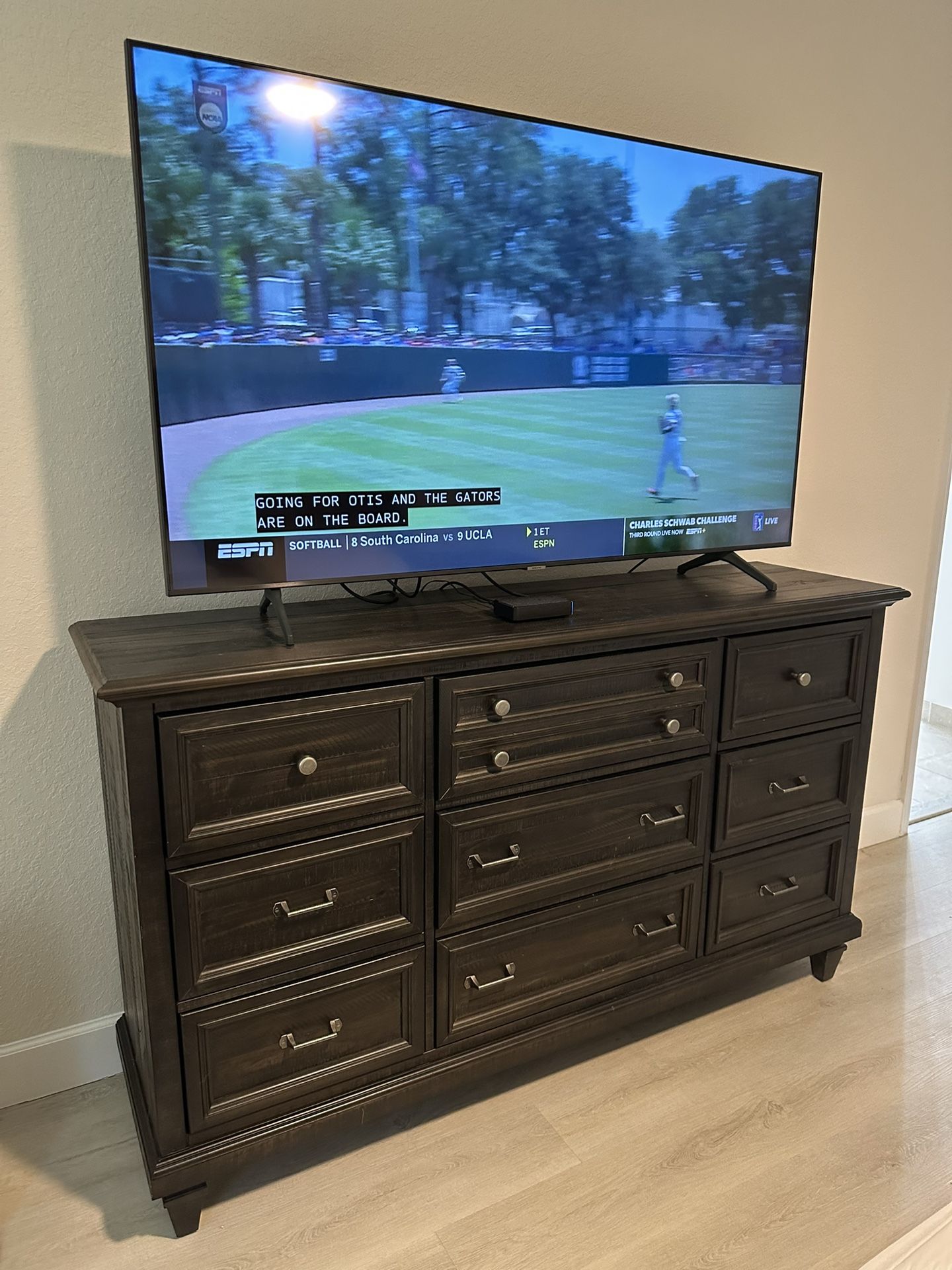 65” Samsung Smart TV