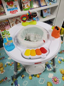 Skip Hop Activity Center