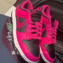 Nike 