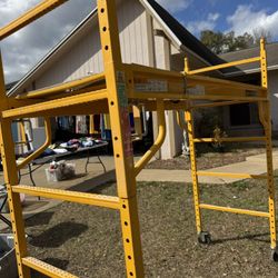 Scaffold  Perfect For Construction 