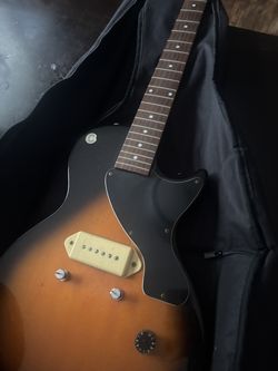 Epiphone Les Paul Junior Sunburst Electric Guitar