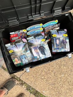 Huge Garage sale-Fri-Sat-Sunday July 31-Aug 2nd-8am-4pm