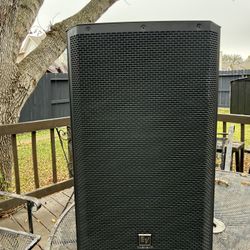 Electro-Voice ZLX-15P-G2 1,000-watt 15-inch Powered Speaker with Bluetooth