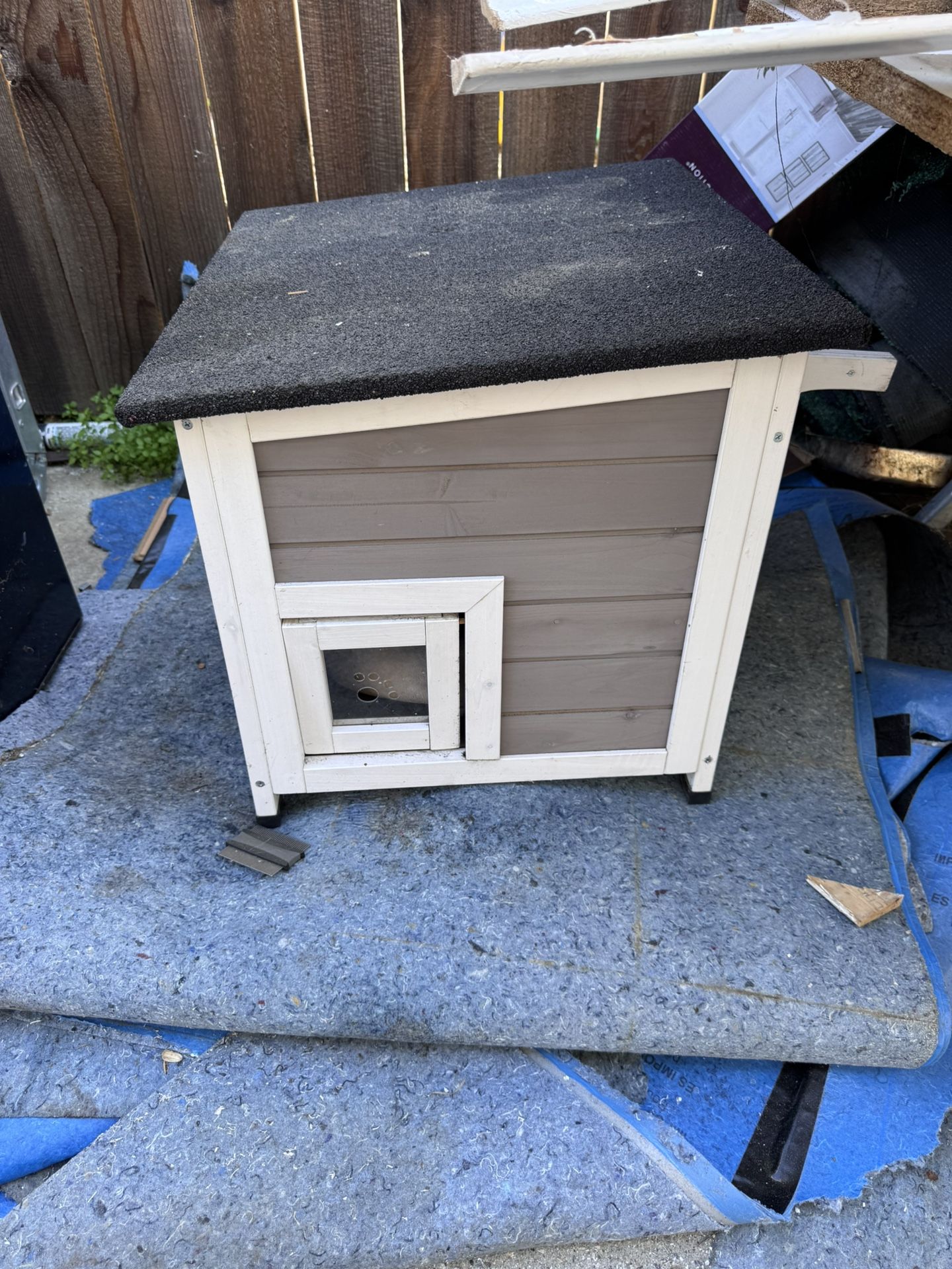 Cat House
