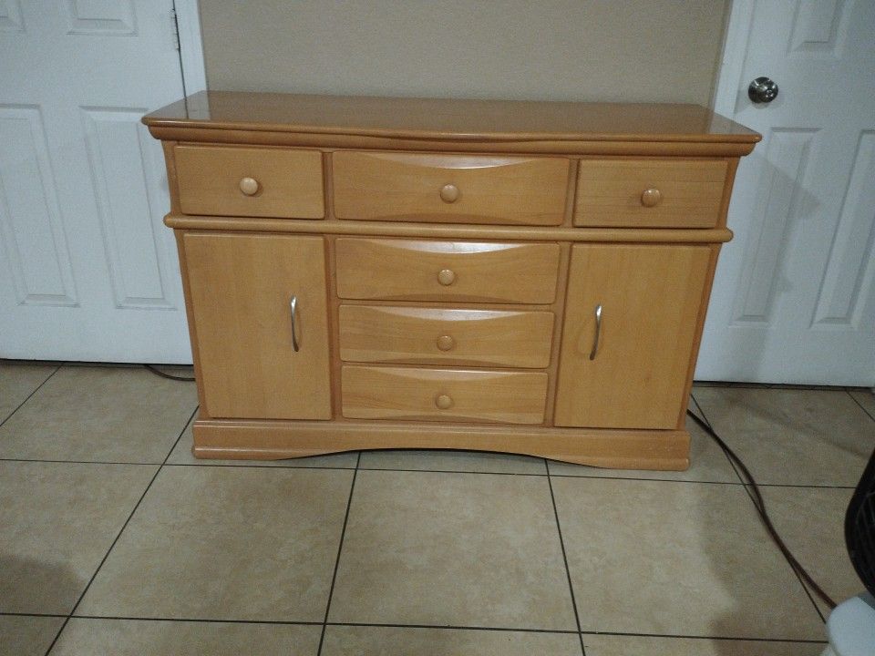 Dresser/Cajonera