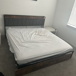 King size bed Frame , Mattress Included 