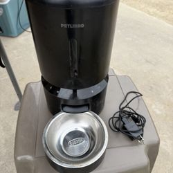 Dog Food Feeder 