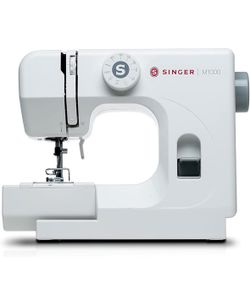 Singer Sewing Machine 