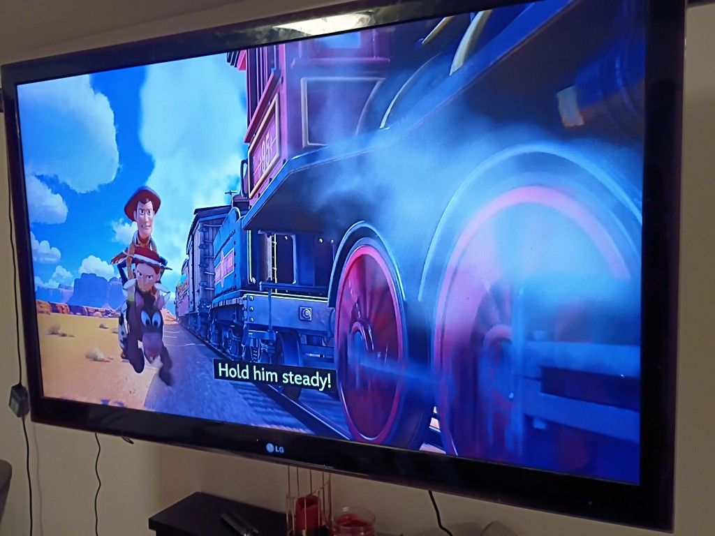 55 Inch LG TV Available On 11/12 Only