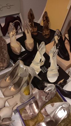 FULL LOT (20 PAIRS) LADIES HEELS SIZE 8-10 ($300) CALVIN KLEIN, SAKS, BCBGEN, JSIMPSON- GREAT 4 RESALE
