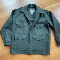 FILSON, UNUSED Mackinaw Wool Cruiser Jacket - Size 42 (medium)