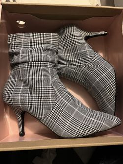 Black And Grey Boots Brady Size 8 Brand New 