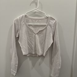 White Long Sleeve V-Neck Crop Top