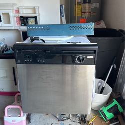 Whirlpool Dishwasher