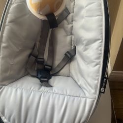 4moms mamaRoo Multi-Motion Baby Swing Smart Connectivity - Gray