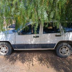 Grand Cherokee Jeep 1999