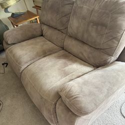 Light Brown Dual Reclining Power Loveseat 