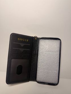 iPhone 17 Pro Max cases more like wallet