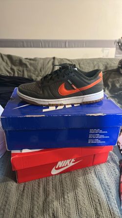 Nike SB dunks low size 9