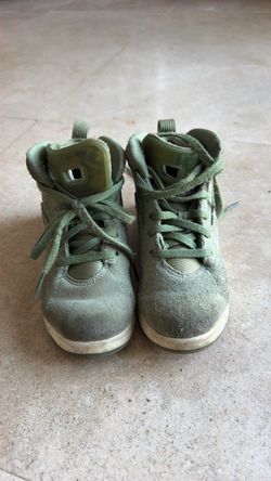 Nike Green Camo High Top size 12 Kids